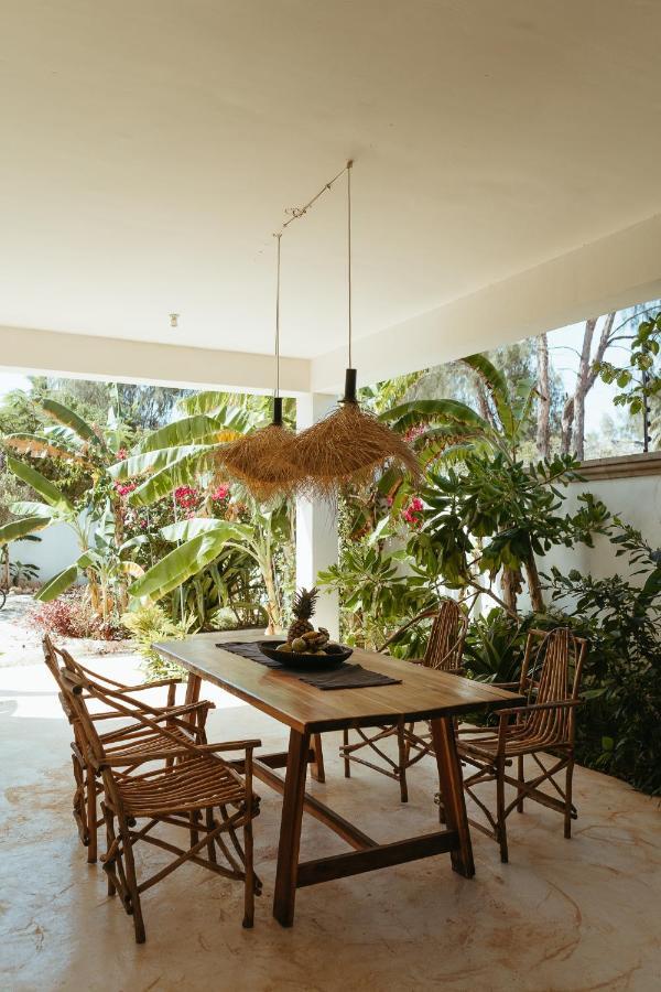 Kuwa Zanzibar Aparthotel Kiwengwa  ภายนอก รูปภาพ