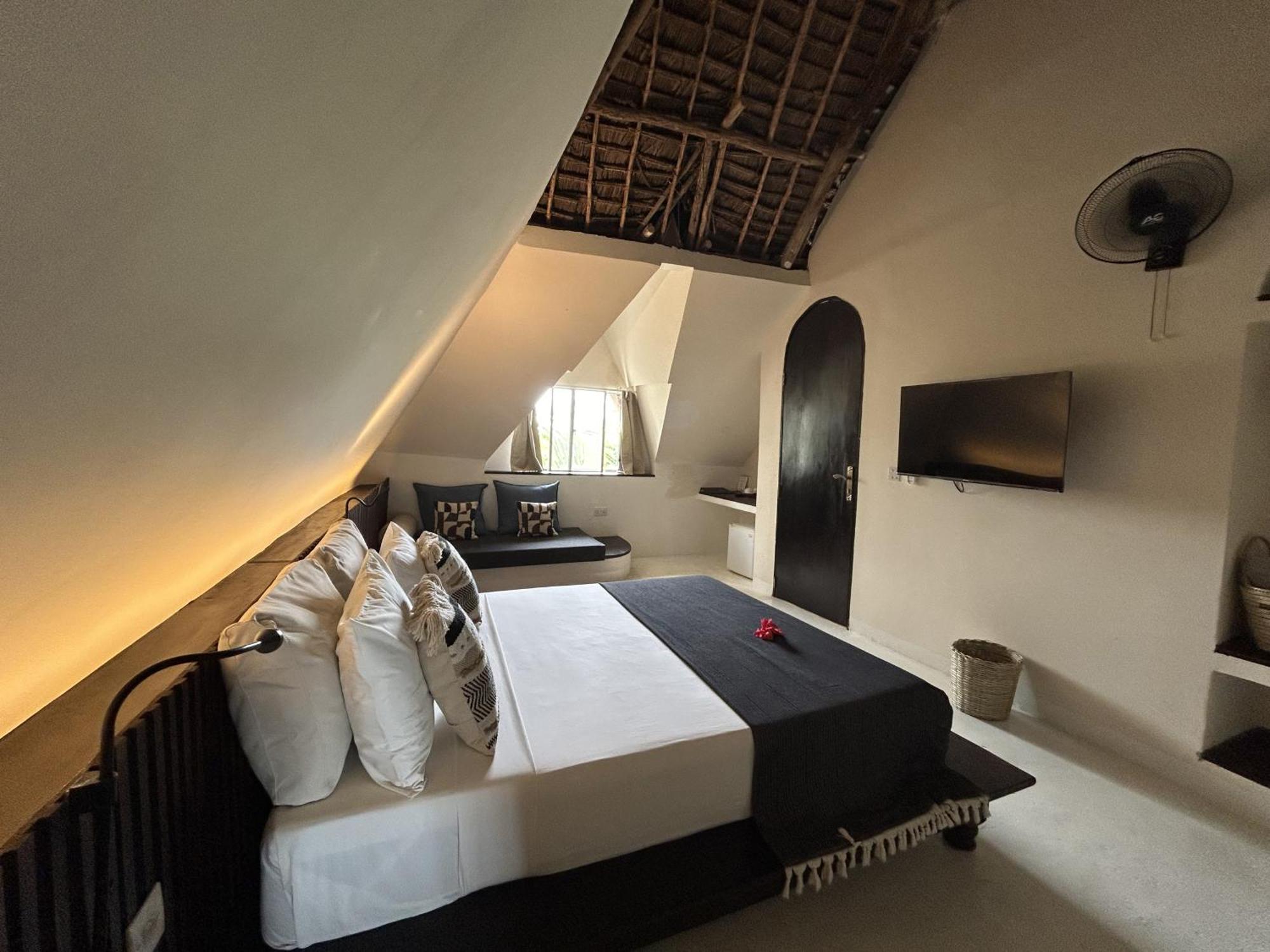 Kuwa Zanzibar Aparthotel Kiwengwa  ภายนอก รูปภาพ