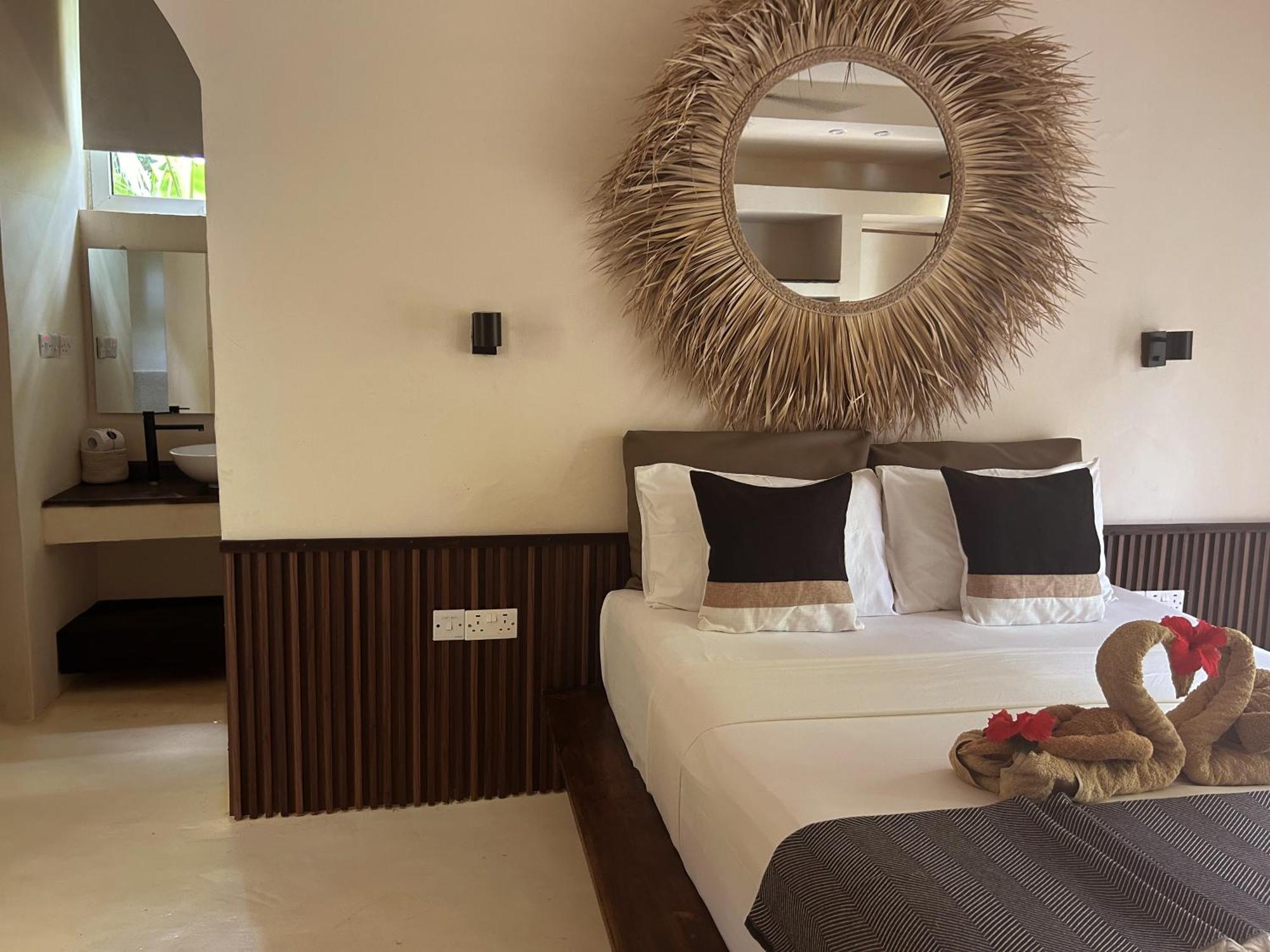 Kuwa Zanzibar Aparthotel Kiwengwa  ภายนอก รูปภาพ